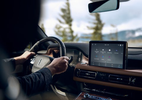 The center touch screen in a 2024 Lincoln Aviator® SUV is shown | Cogswell Lincoln in Russellville AR