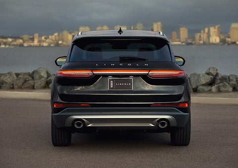 The rear lighting of the 2024 Lincoln Corsair® SUV spans the entire width of the vehicle. | Cogswell Lincoln in Russellville AR